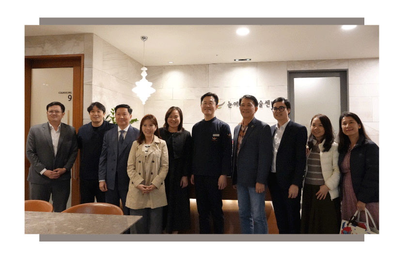 눈에미소안과 _ 미소뉴스 _ 동남아 의사 방문 _  (6).gif