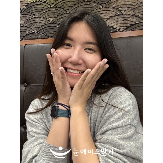 업무상 출장 업무가 많아 기차에서 잠을 청할 때가 많은데 편하게 잠을 청할 수 있어서 좋았고, 여행 갈 때도 안경 및 렌즈를 안챙겨도 되서 정말 편합니다.